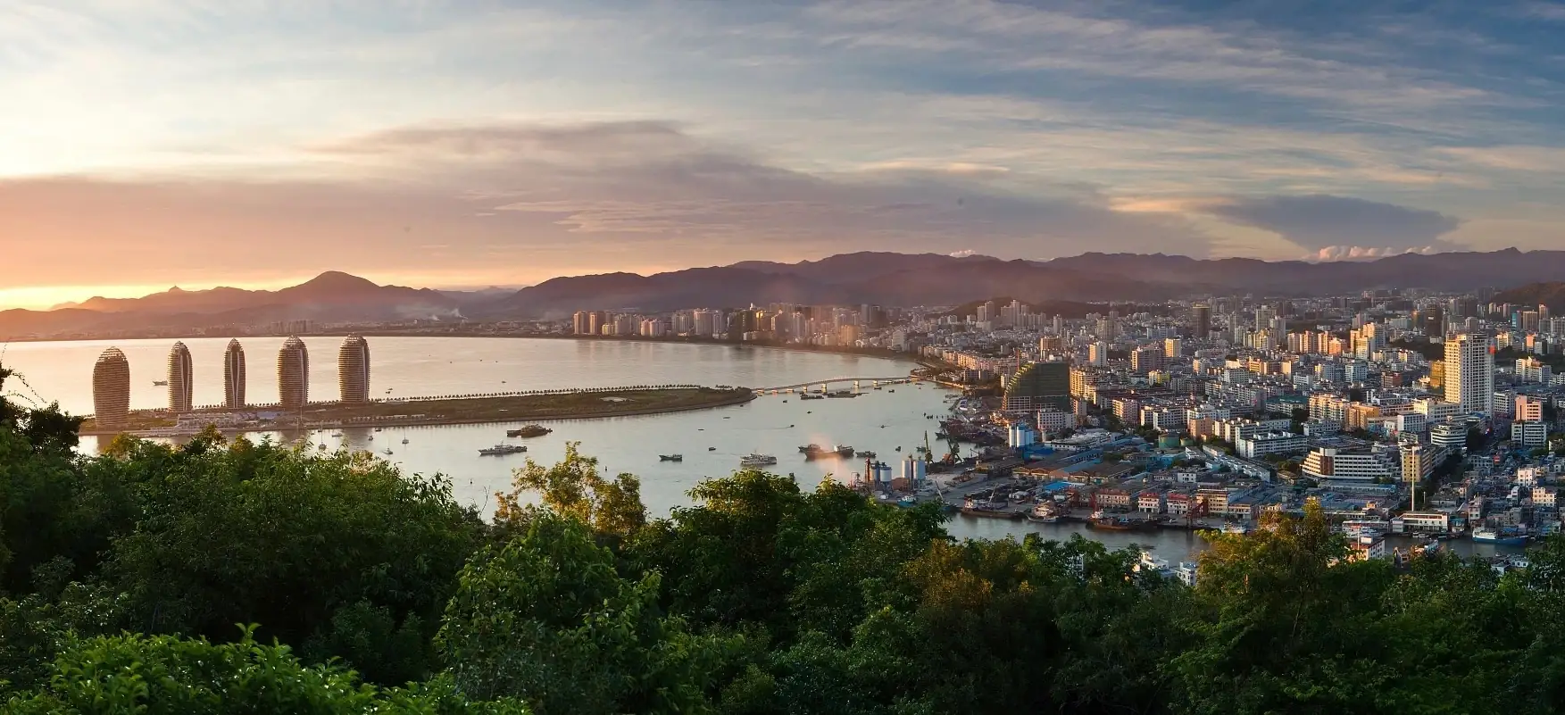 Sanya - Tropical Paradise