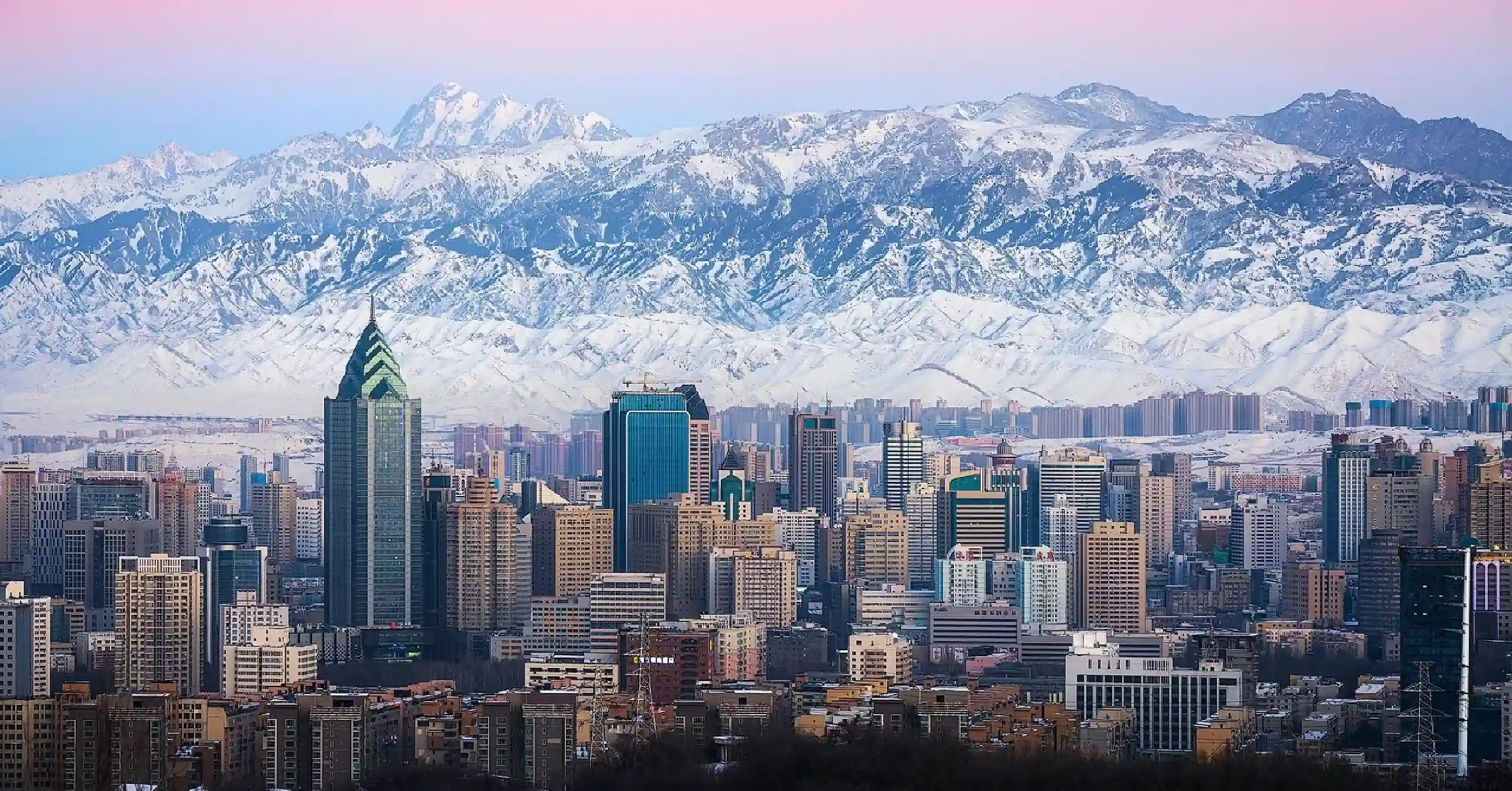 Urumqi - Silk Road Gateway
