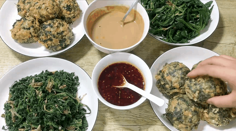 Image related to How Many Herbs, Flowers, Leaves and Roots Are Hidden in Shanxi Noodle Bowls?