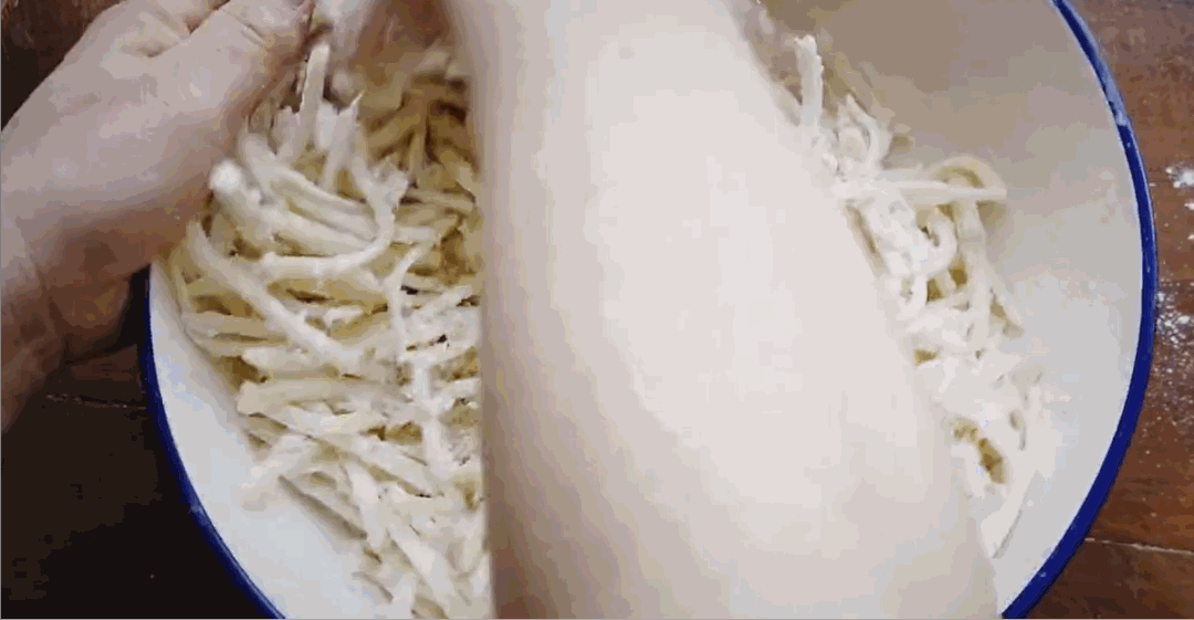 Image related to Gansu Spicy Noodles Trend Online, This Ingredient Is the Soul of the Dish!