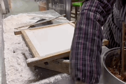 Image related to Stuffed Rice Cakes, Tofu in Tea... How Un-Jiangnan Can This Little County's Cuisine Get?