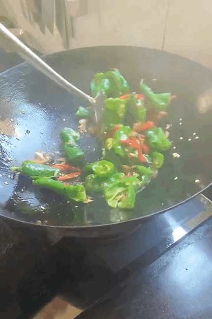 Image related to The Magic Cuisine Capital: Stir-Fried Chili Peppers Are Just the Tip of the Iceberg!