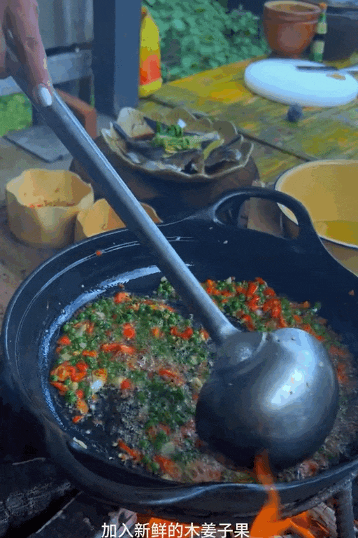 Image related to China's Most Addictive Rice Companion: A Flavor Punch Stronger Than Stinky Tofu!