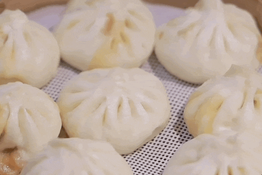 Image related to How Crazy Are Shandong-Style Baozi? Stuffed with Sea Cucumber, Abalone and Spare Ribs!
