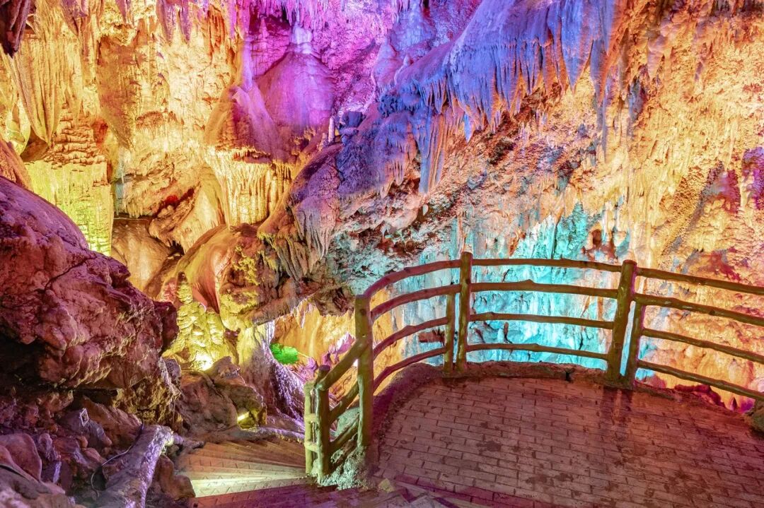 Image related to Panzhihua: China's Most Underrated Winter Paradise – 26°C Sunshine + Floral Bliss, the Ultimate Dream Escape