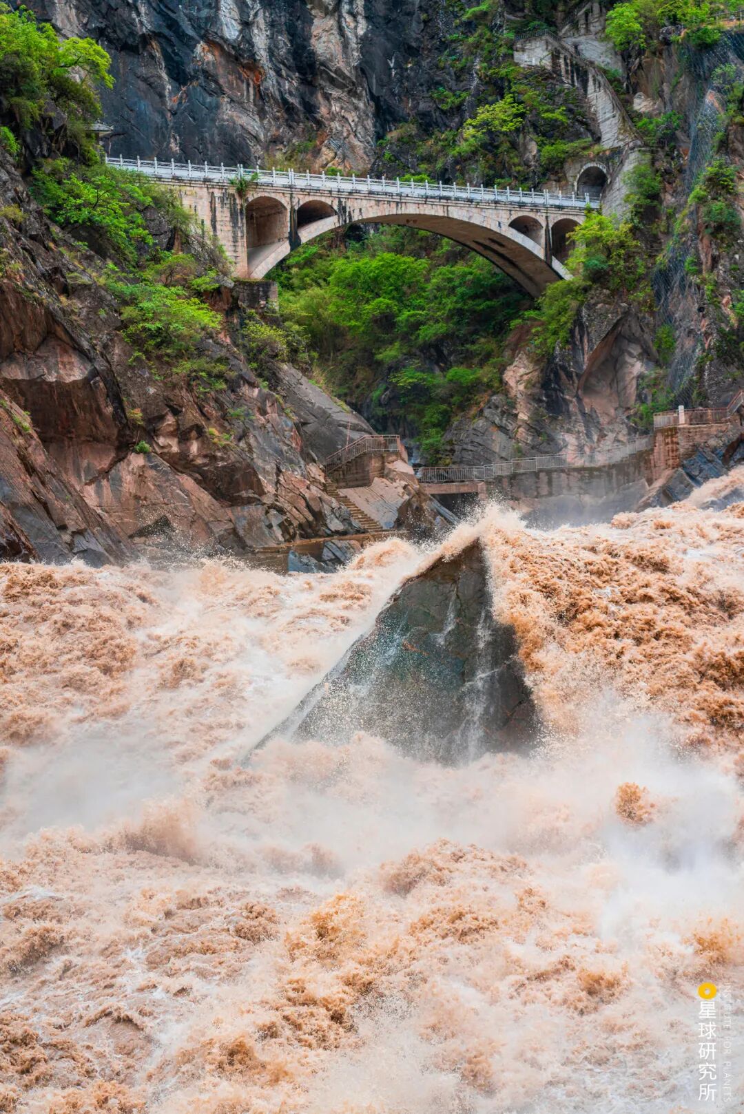 Image related to How Beautiful Are China's Ancient Bridges?