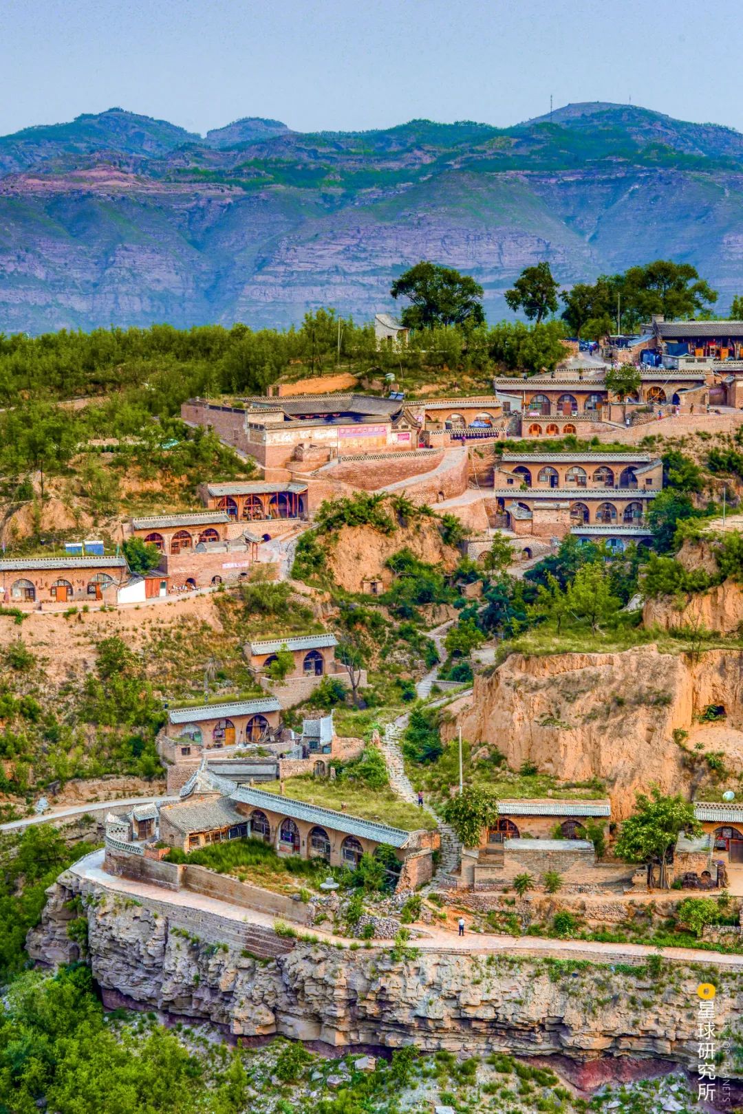 Image related to Which Province Boasts the Most Ancient Architecture in China?