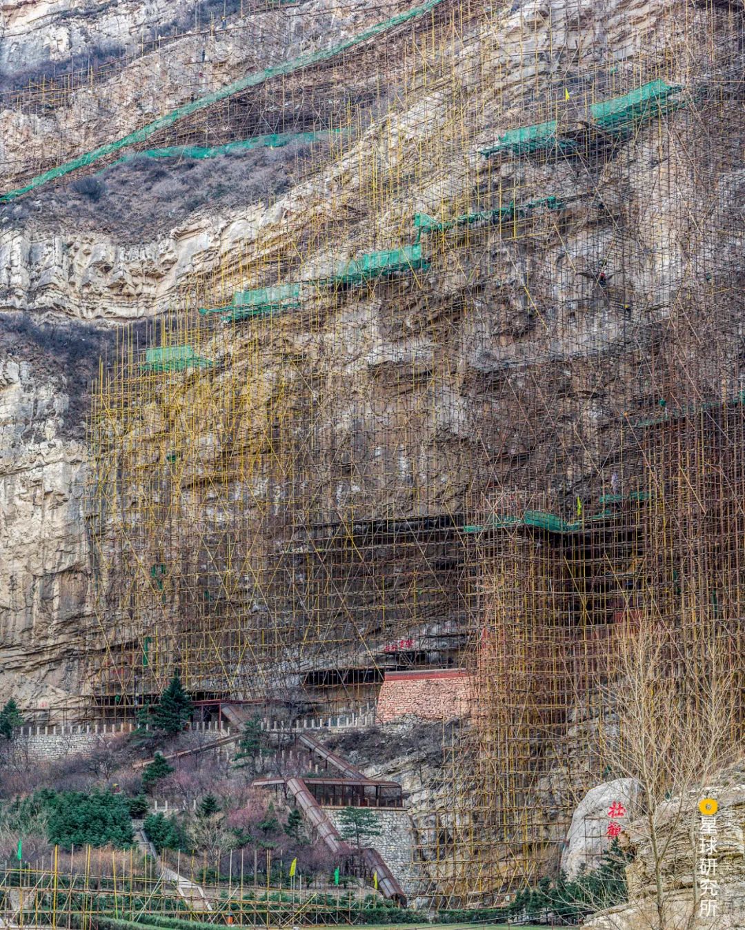 Image related to Which Province Boasts the Most Ancient Architecture in China?