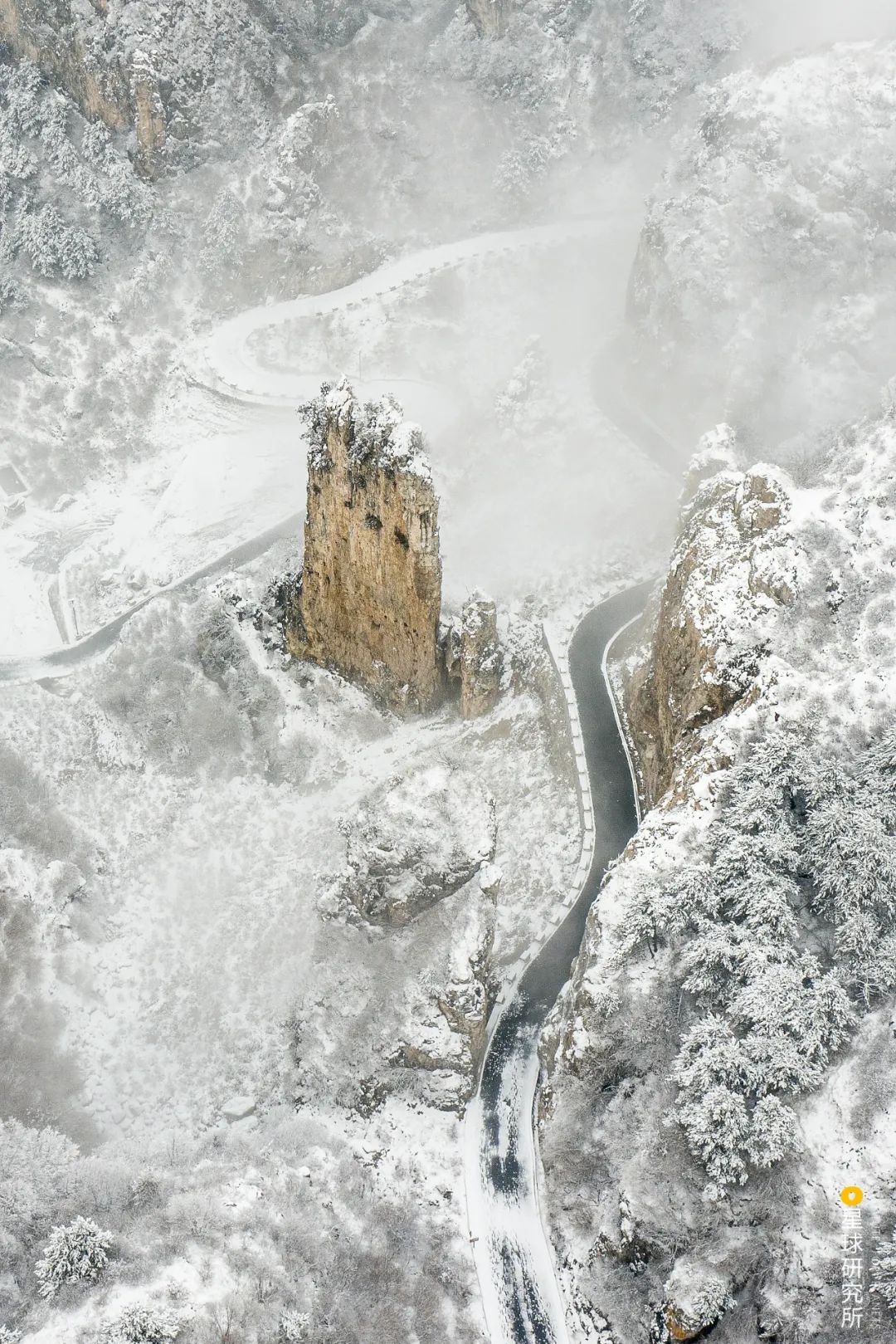 Image related to Which Province Boasts the Most Ancient Architecture in China?