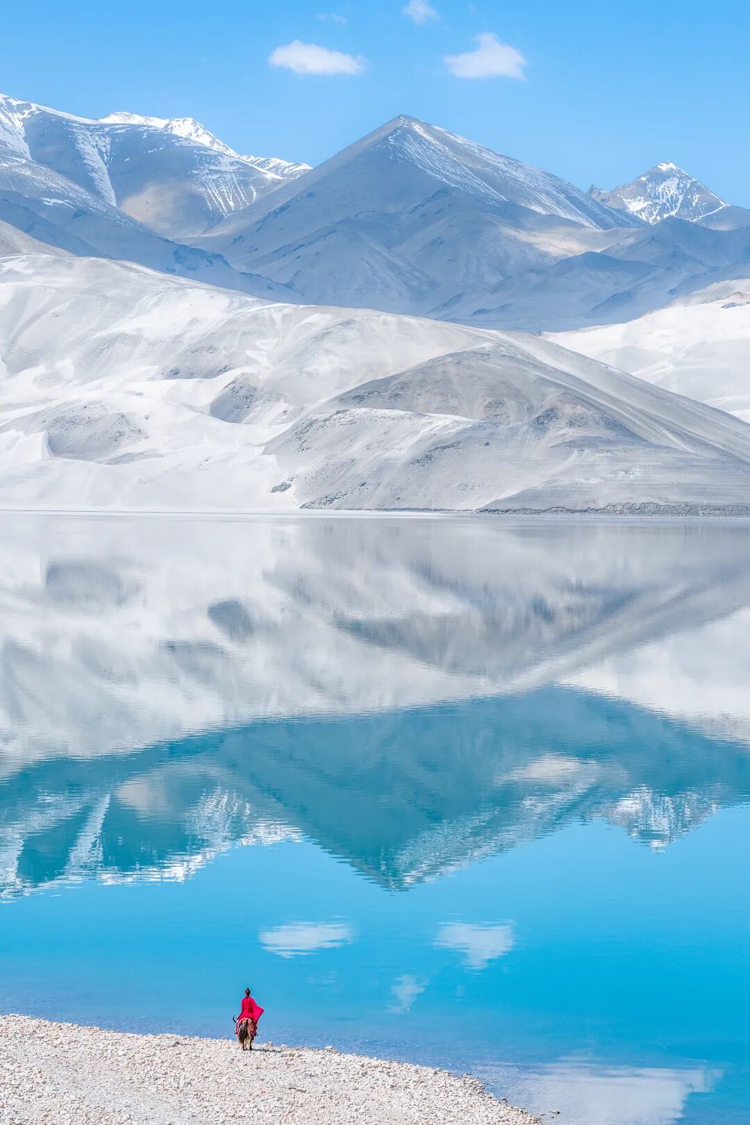 Image related to Explore the Tibetan Plateau: A Land of Countless Lakes!