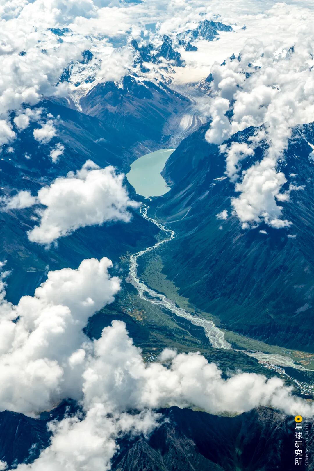 Image related to Explore the Tibetan Plateau: A Land of Countless Lakes!