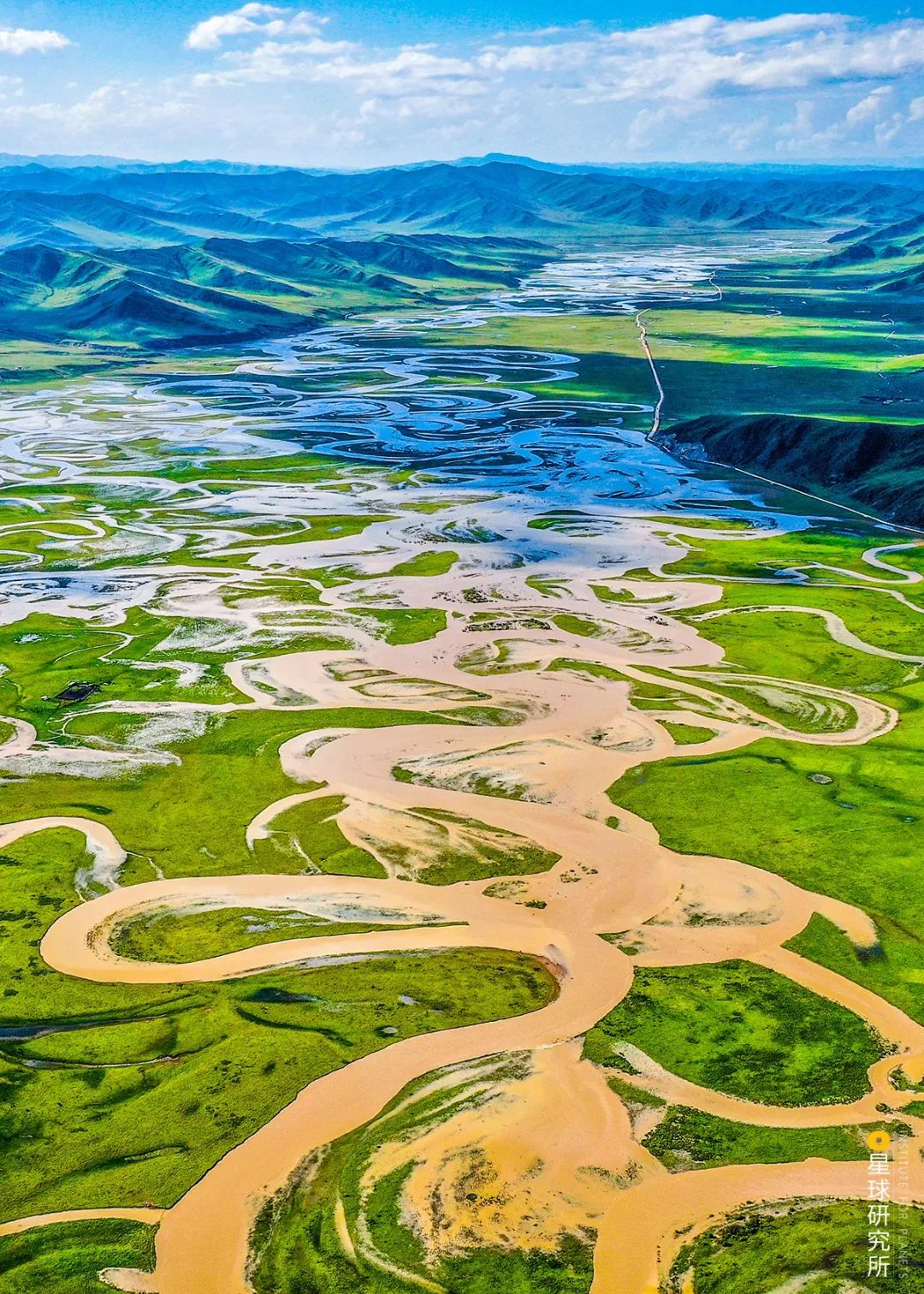 Image related to Explore China's Wetlands: A Journey Through Nature's Wonders
