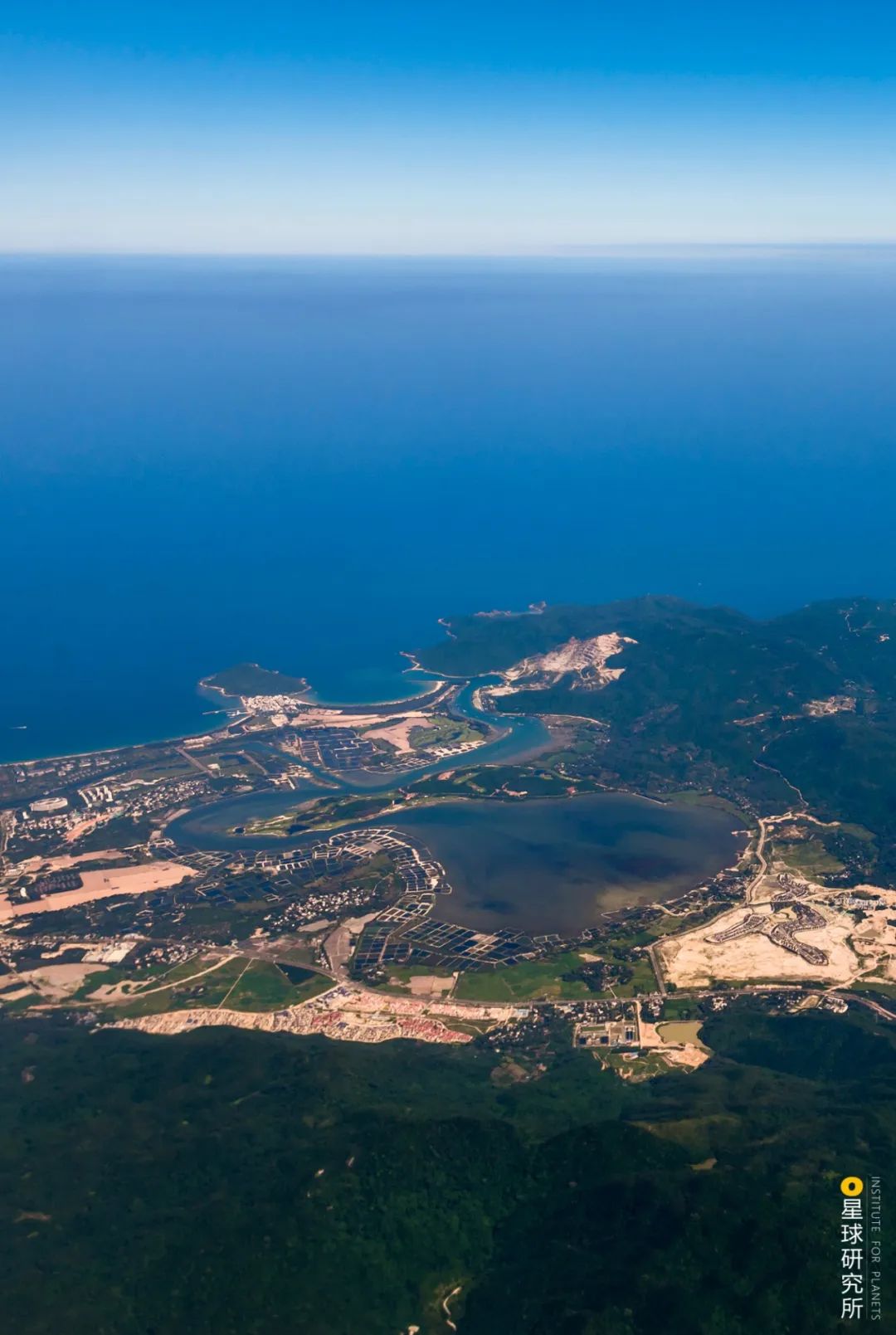Image related to How Beautiful Are China's Lakes?