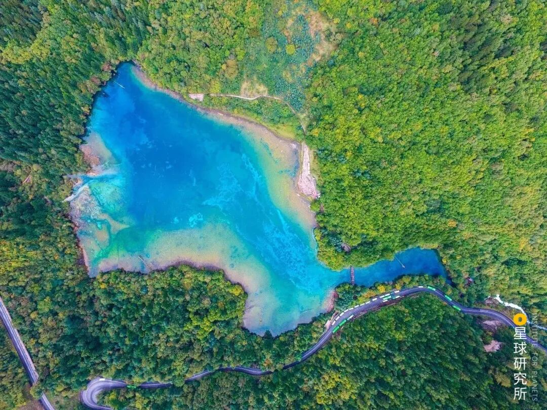 Image related to How Beautiful Are China's Lakes?