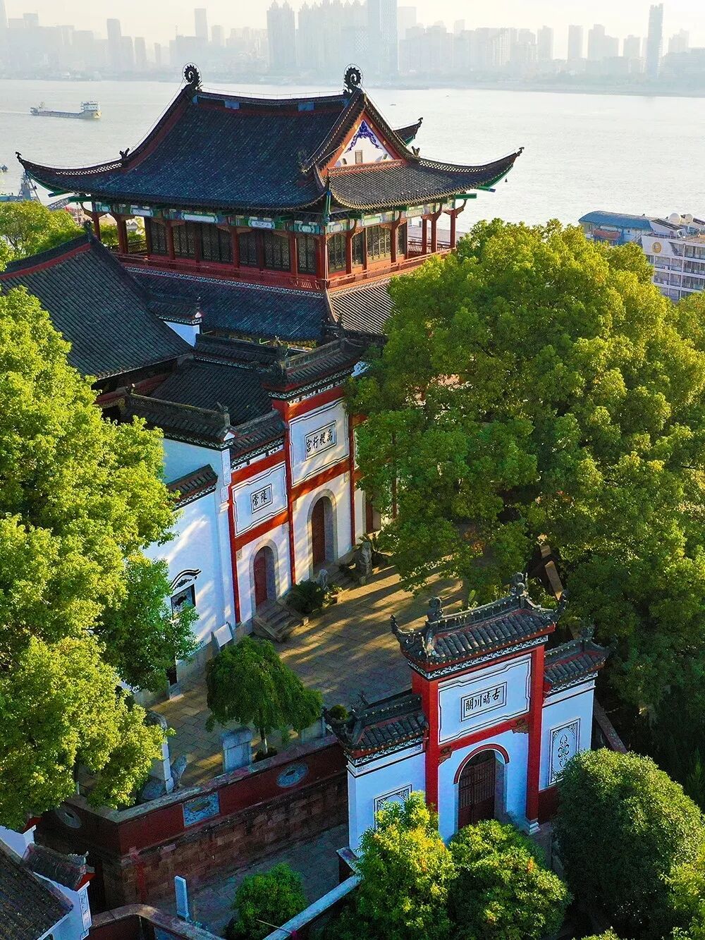 Image related to What Is Wuhan?