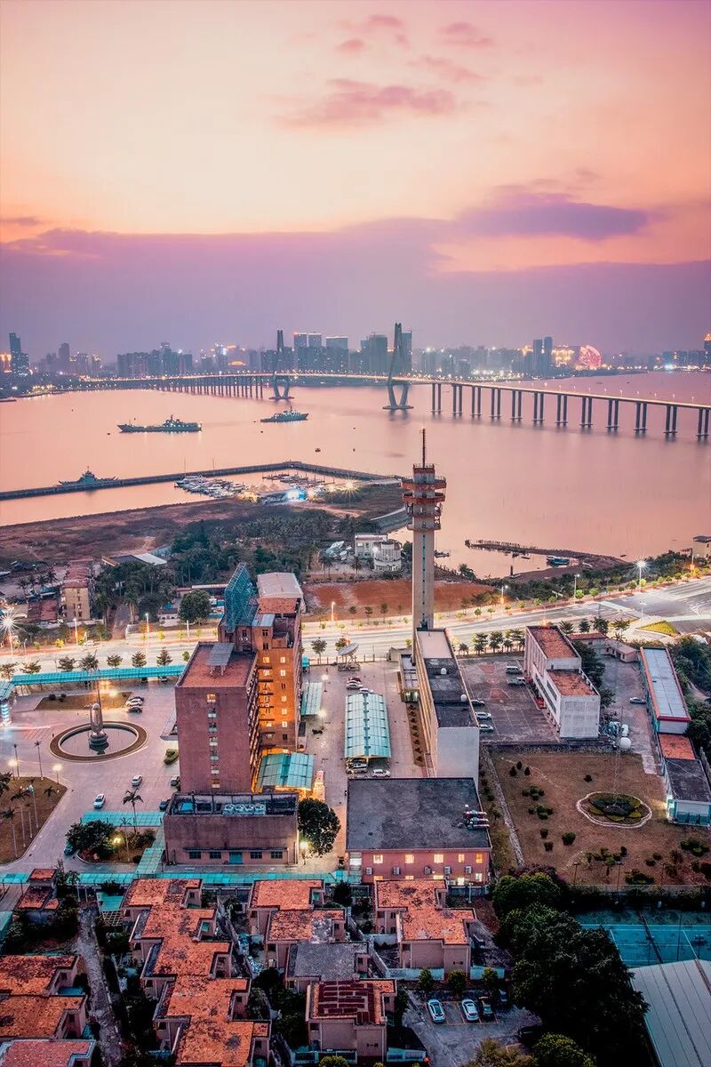 Image related to Zhanjiang: The Hidden Foodie Paradise Where $70 Buys 3 Days of Feasting – Wild Flavors Outshine Chaoshan, Gaining 8 Pounds in a Week is Worth It!