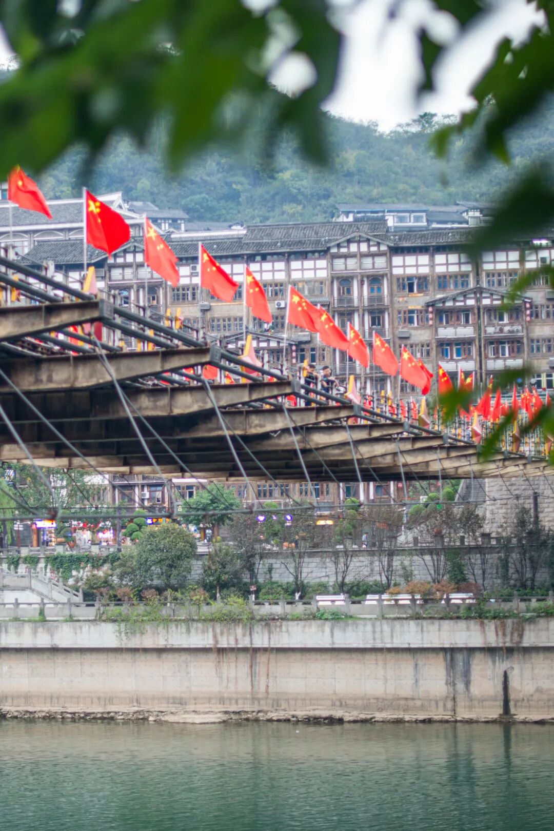 Image related to How the "Guizhou Choice" of the Post-90s and Post-00s 90 Years Ago Changed China