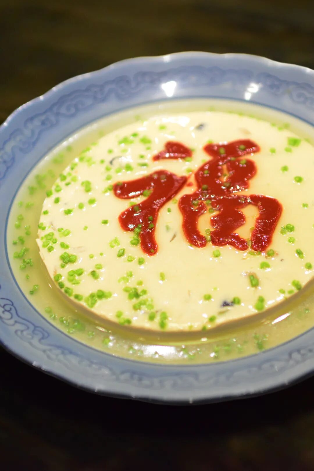 Image related to A Pot Stews Mountains and Seas, Buns Bigger Than Faces: How Lavish Is This Province's New Year Feast?