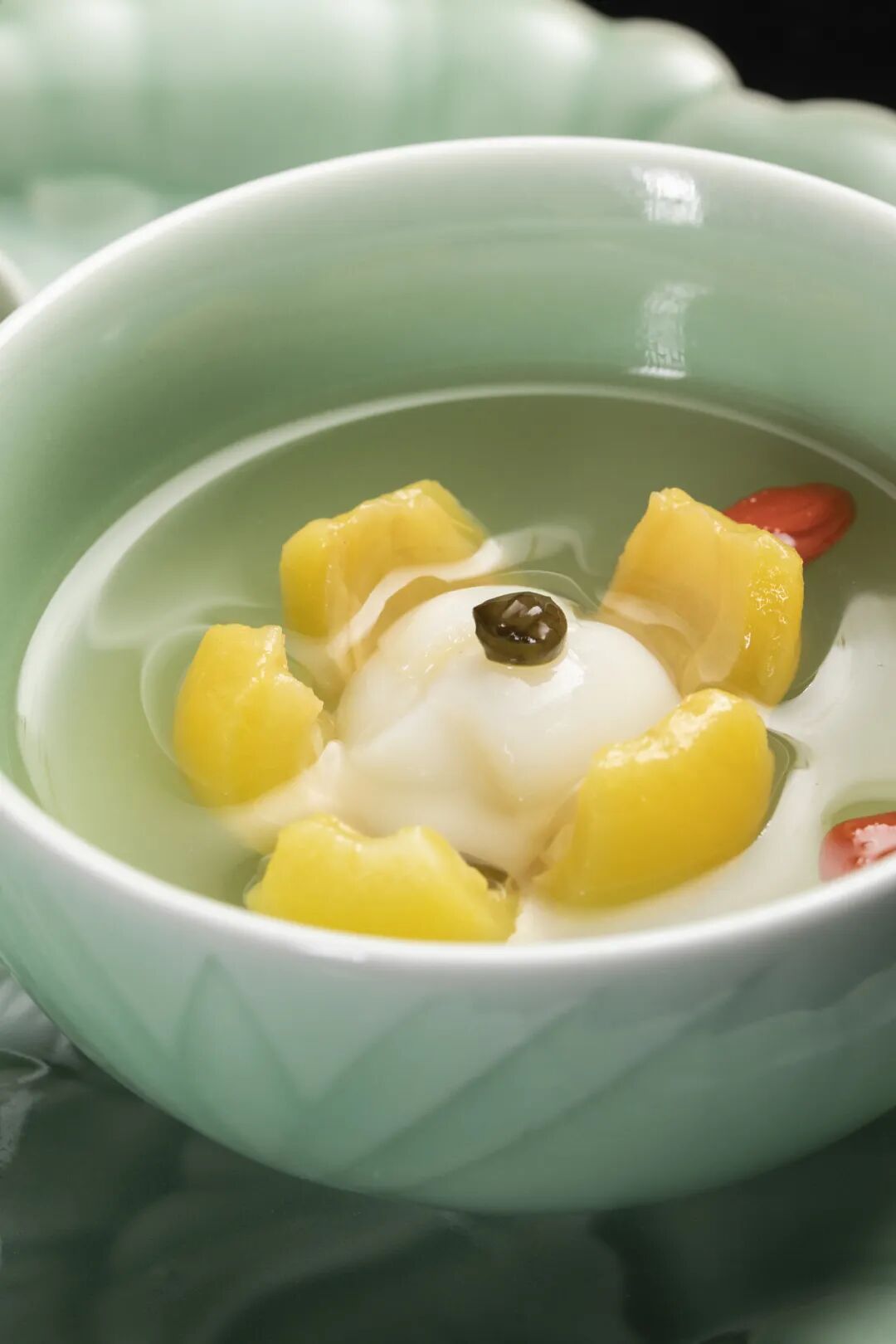 Image related to How Sweet Is China's First Fruit of Early Summer?
