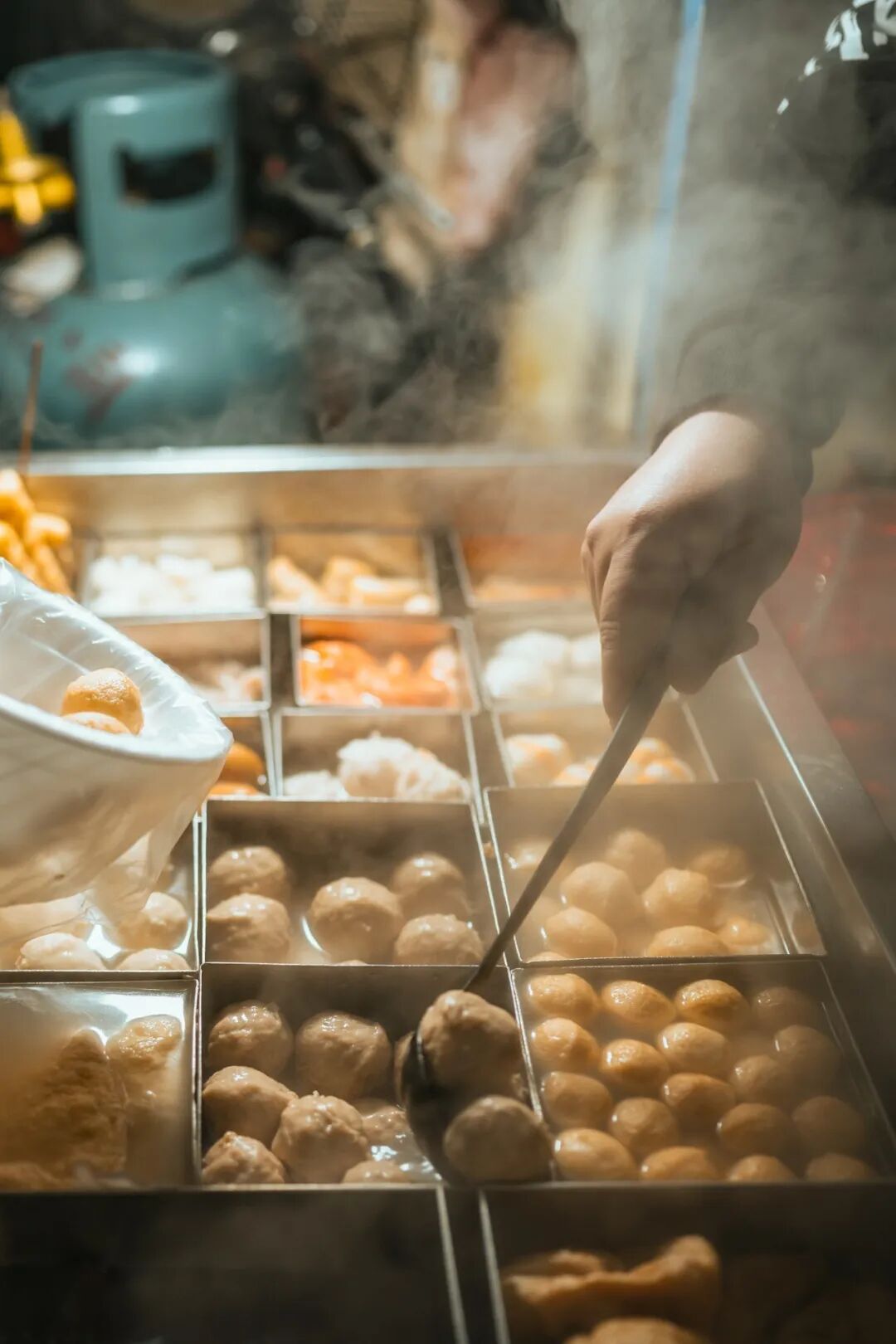 Image related to How China's Lychee Capital Sweetens Half the Nation