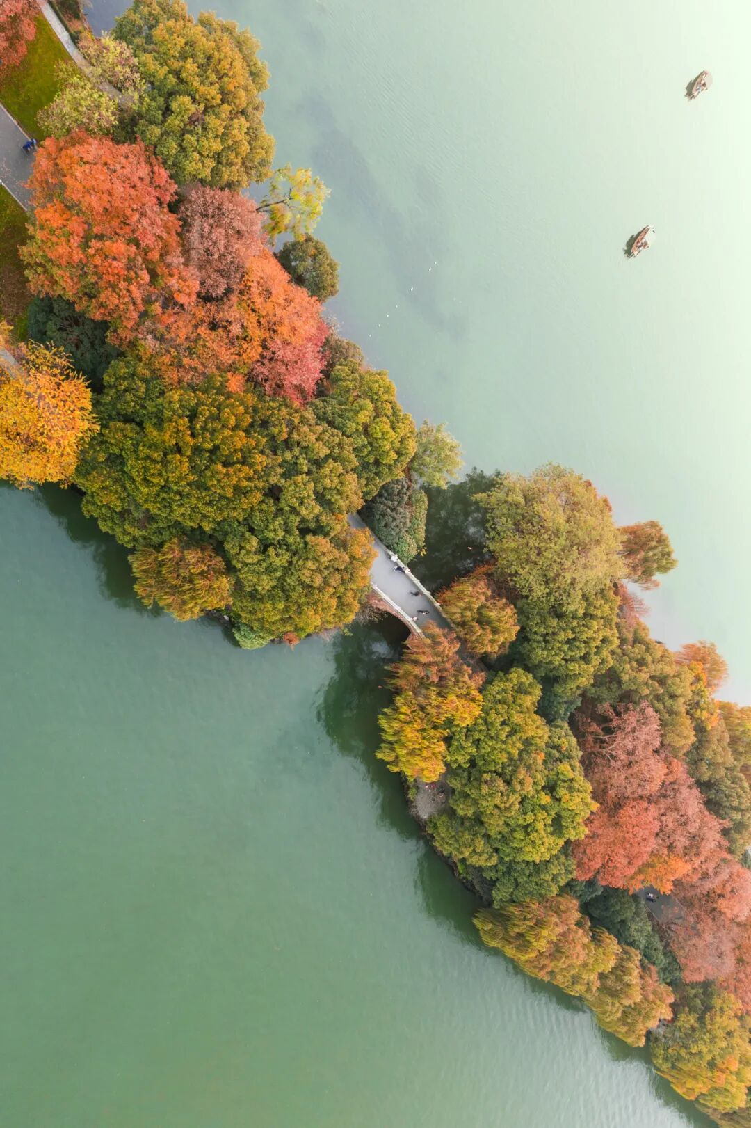 Image related to Why Should West Lake Define the Beauty of China?