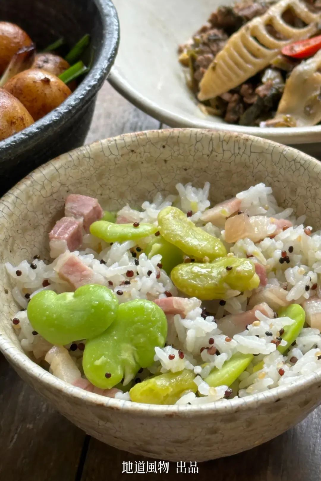 Stuffed Rice Cakes, Tofu in Tea... How Un-Jiangnan Can This Little County's Cuisine Get?