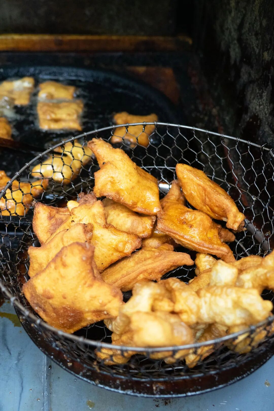 Image related to A Pot Stews Mountains and Seas, Buns Bigger Than Faces: How Lavish Is This Province's New Year Feast?