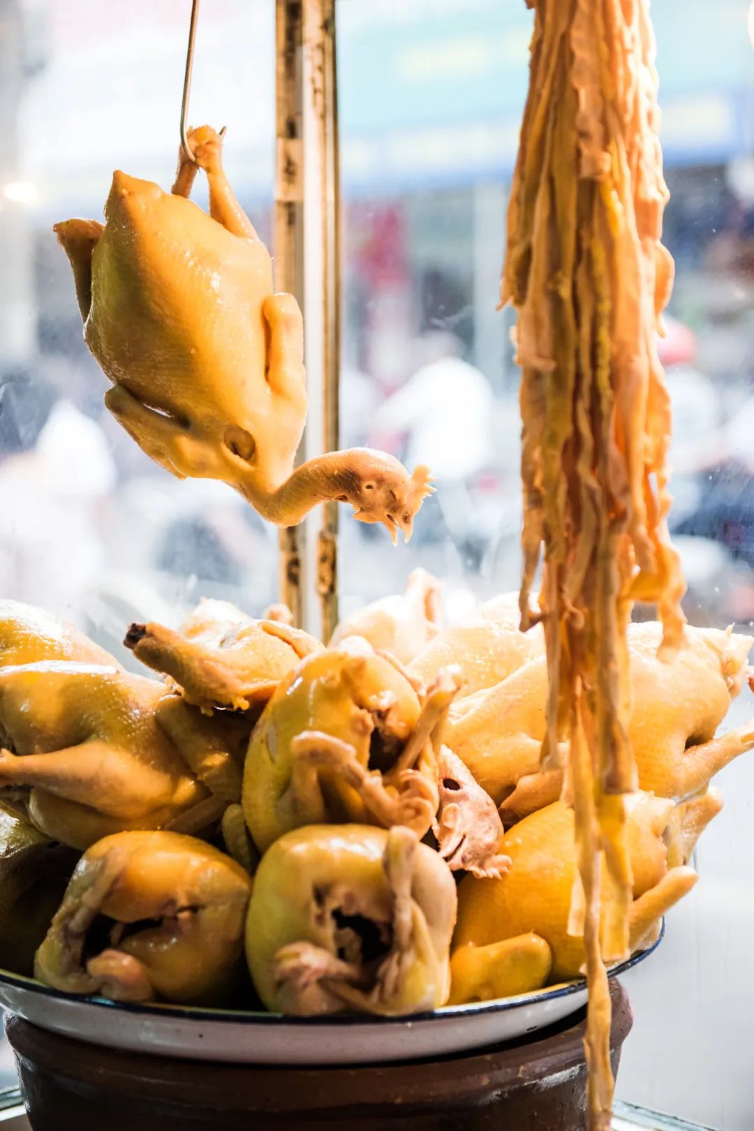Image related to Which Chinese Province Eats Chicken Best? Their Obsession with White-Cut Chicken Explained