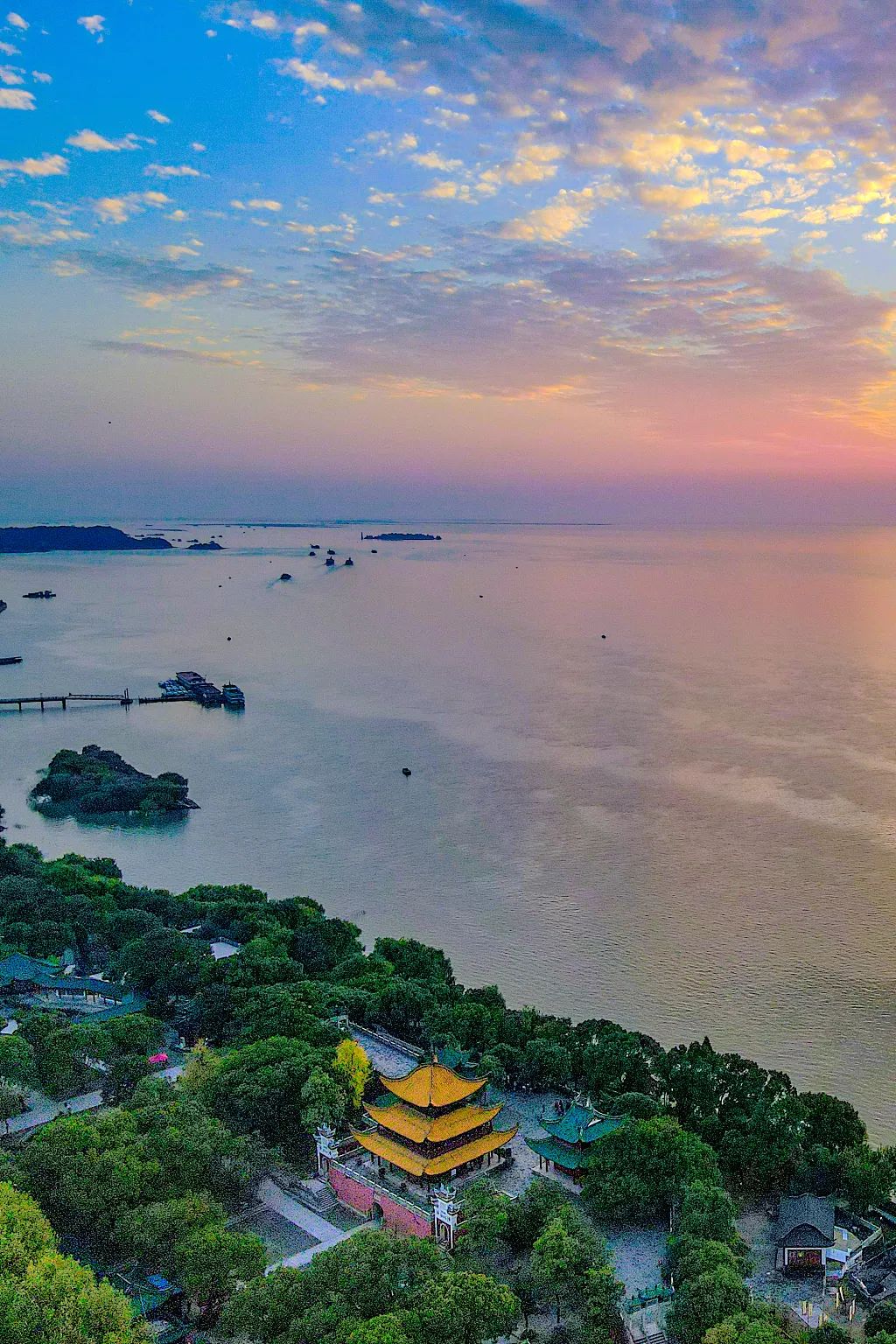 Image related to We Have This Hunan City to Thank for Our Dragon Boat Festival Holiday
