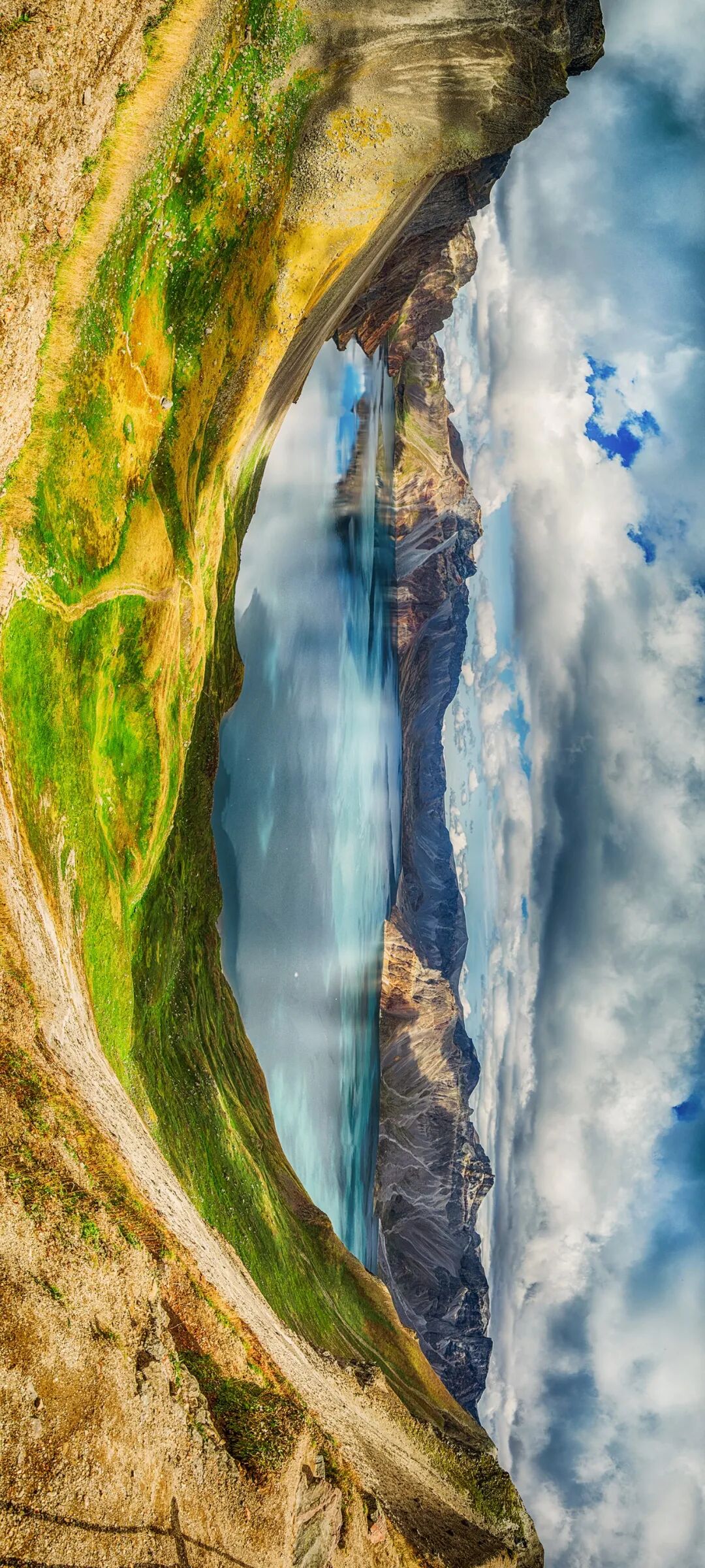 Image related to Top Autumn Getaway Routes for National Day – Still Time to Plan!