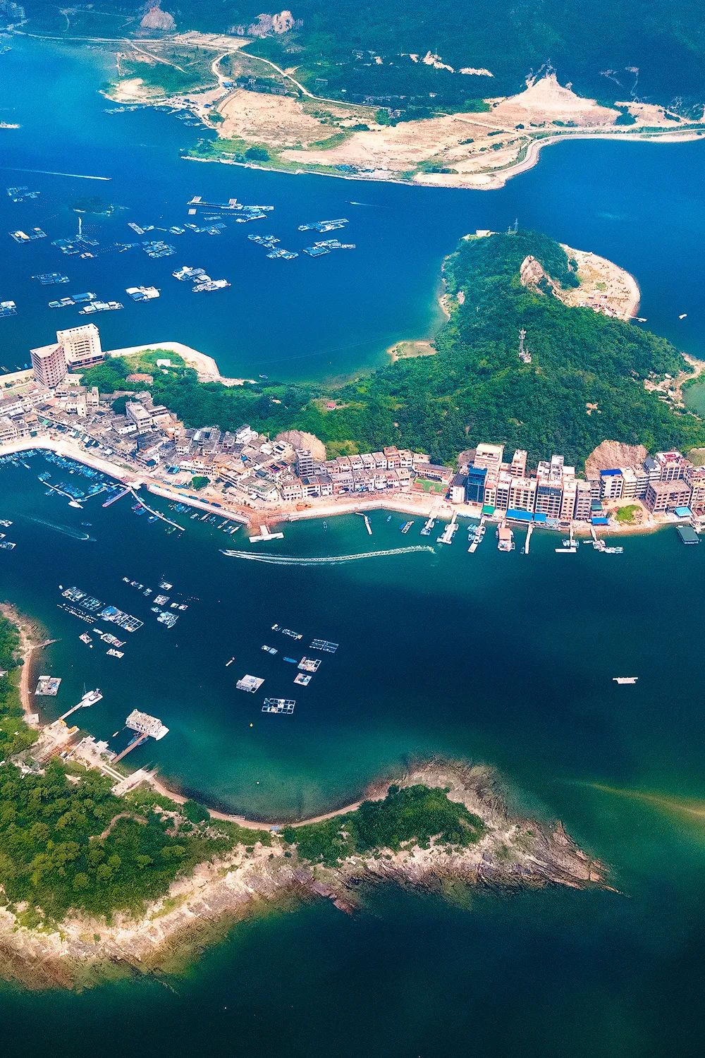 Image related to Why Guangdong Feels Like Three Provinces? The Answer Lies in This City!