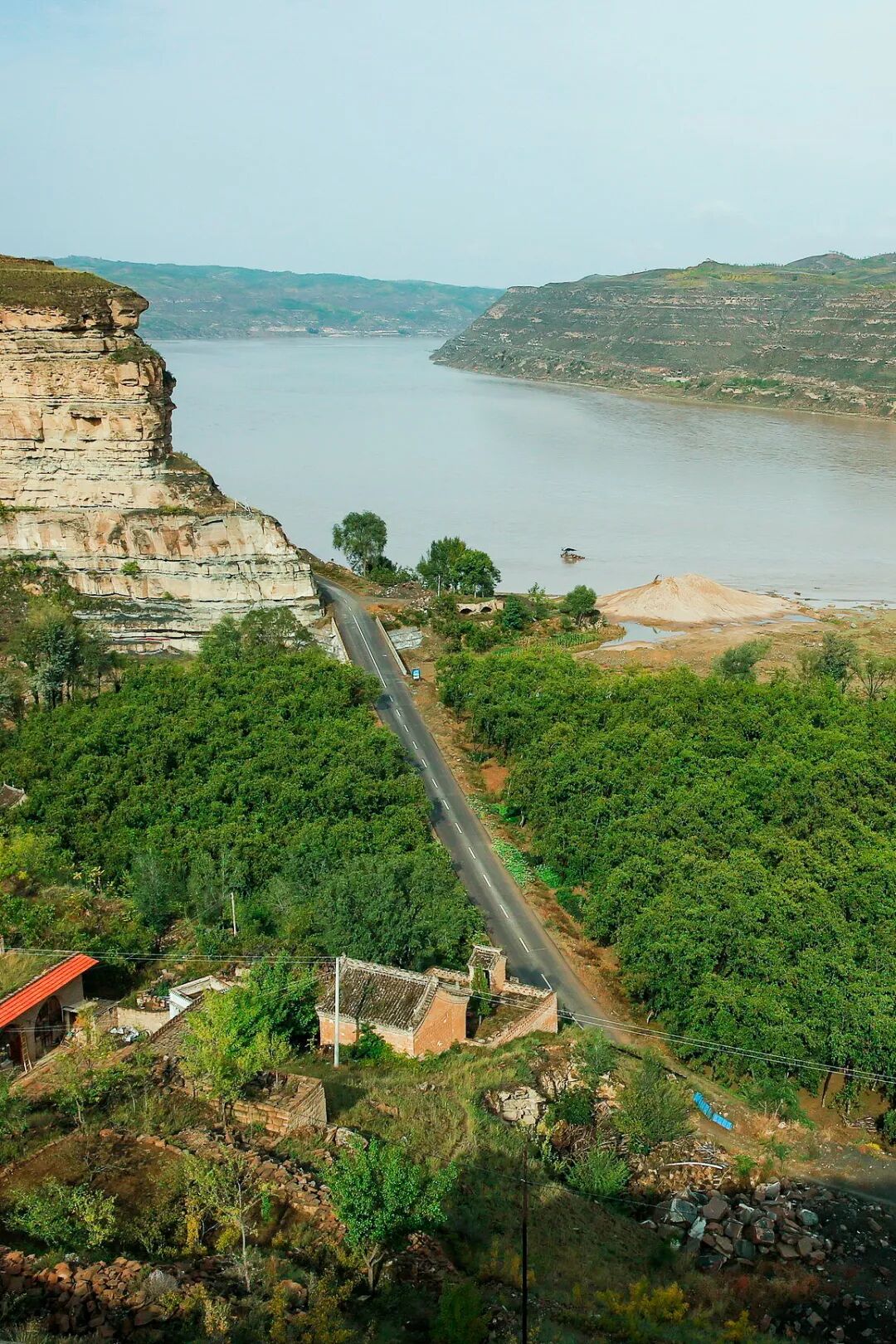 Image related to China's Most Underrated Fruit Kingdom: Sweetness Stretching from the Loess Plateau to Both Sides of the Qinling Mountains