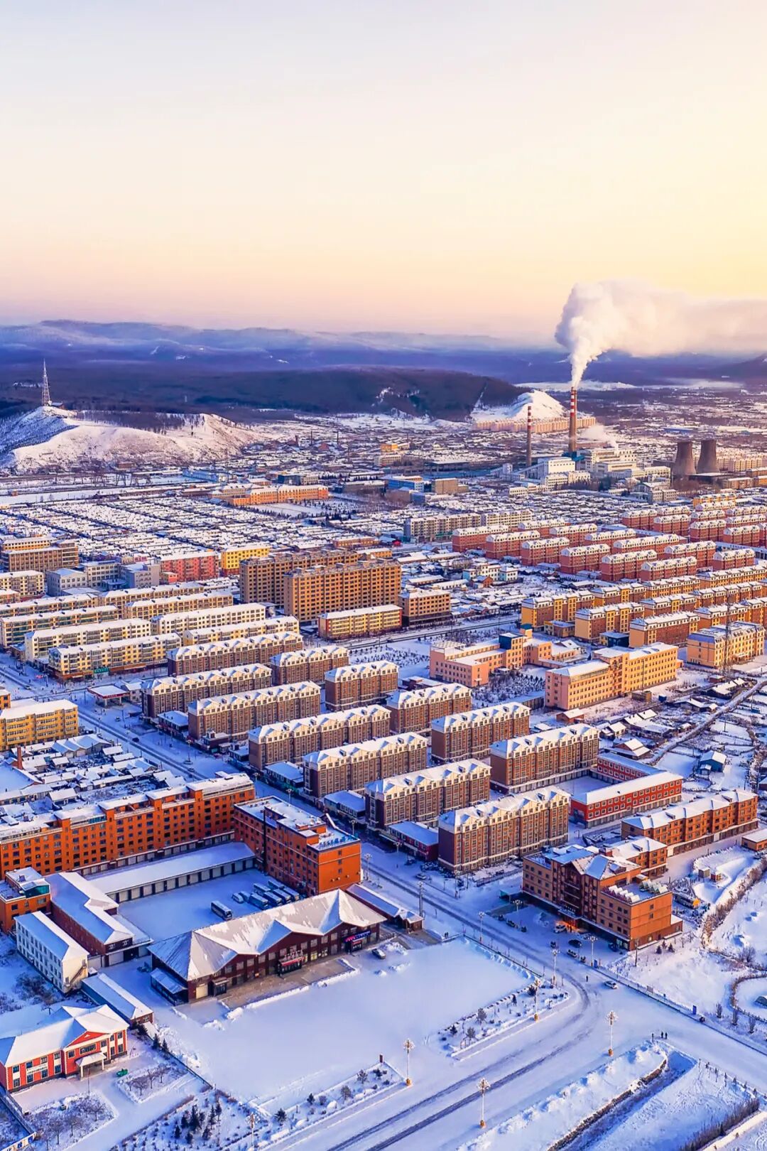 Image related to Why Does Vast and Endless Inner Mongolia Hold "Half of China" Within Its Borders?