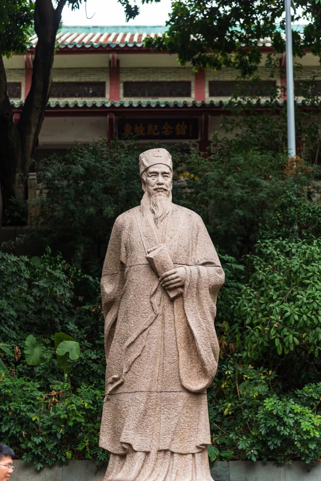Image related to Why Guangdong Feels Like Three Provinces? The Answer Lies in This City!