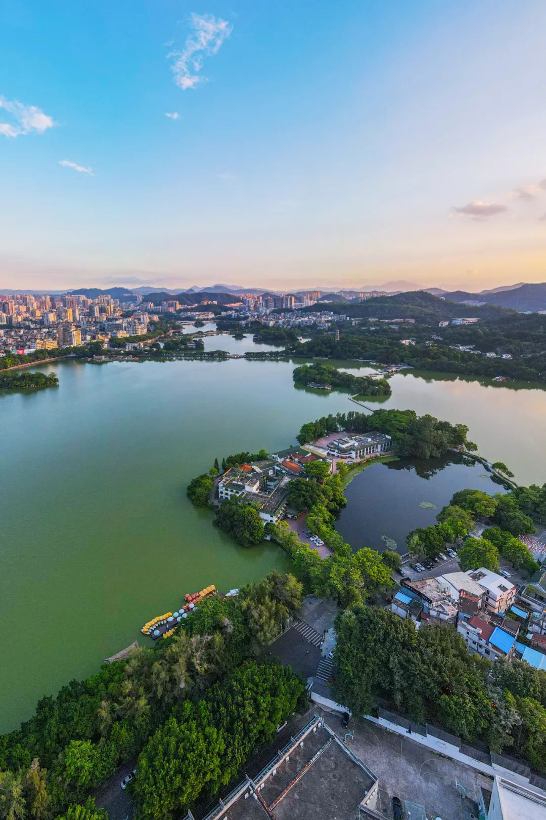 Image related to Why Guangdong Feels Like Three Provinces? The Answer Lies in This City!