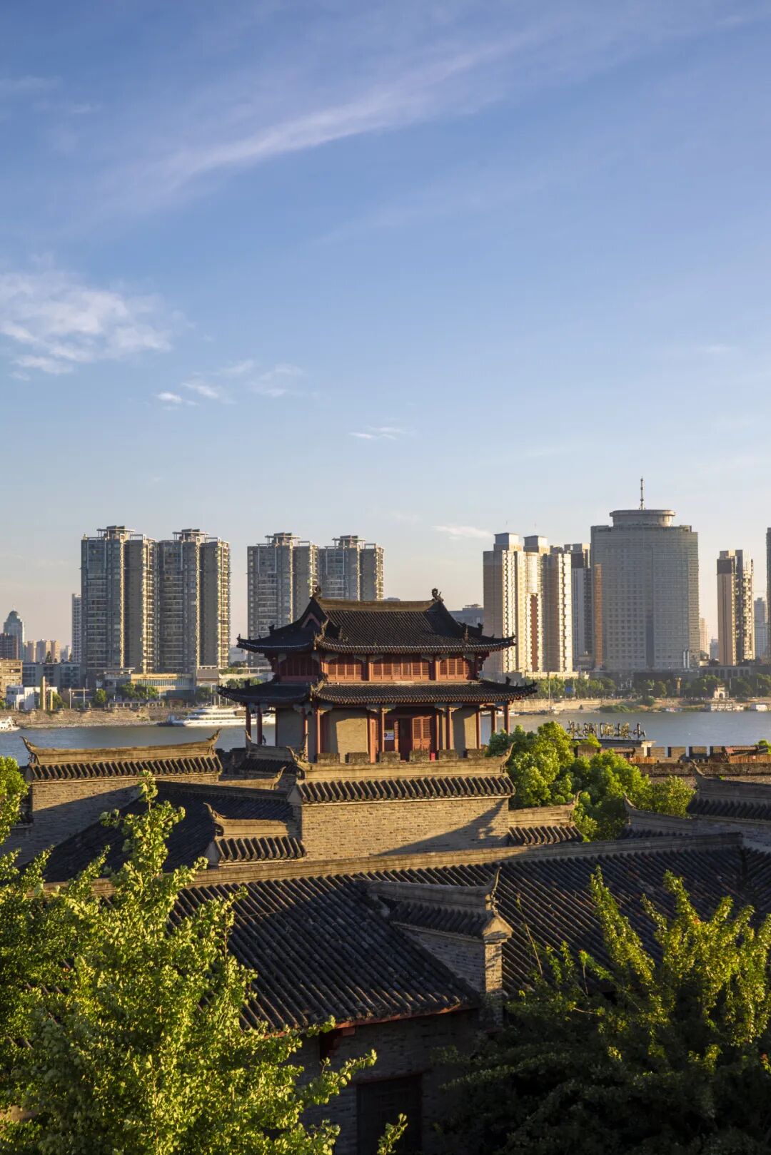 Image related to Joy of Life Season 2's Hit Run Puts Spotlight on Hubei's Second Largest City