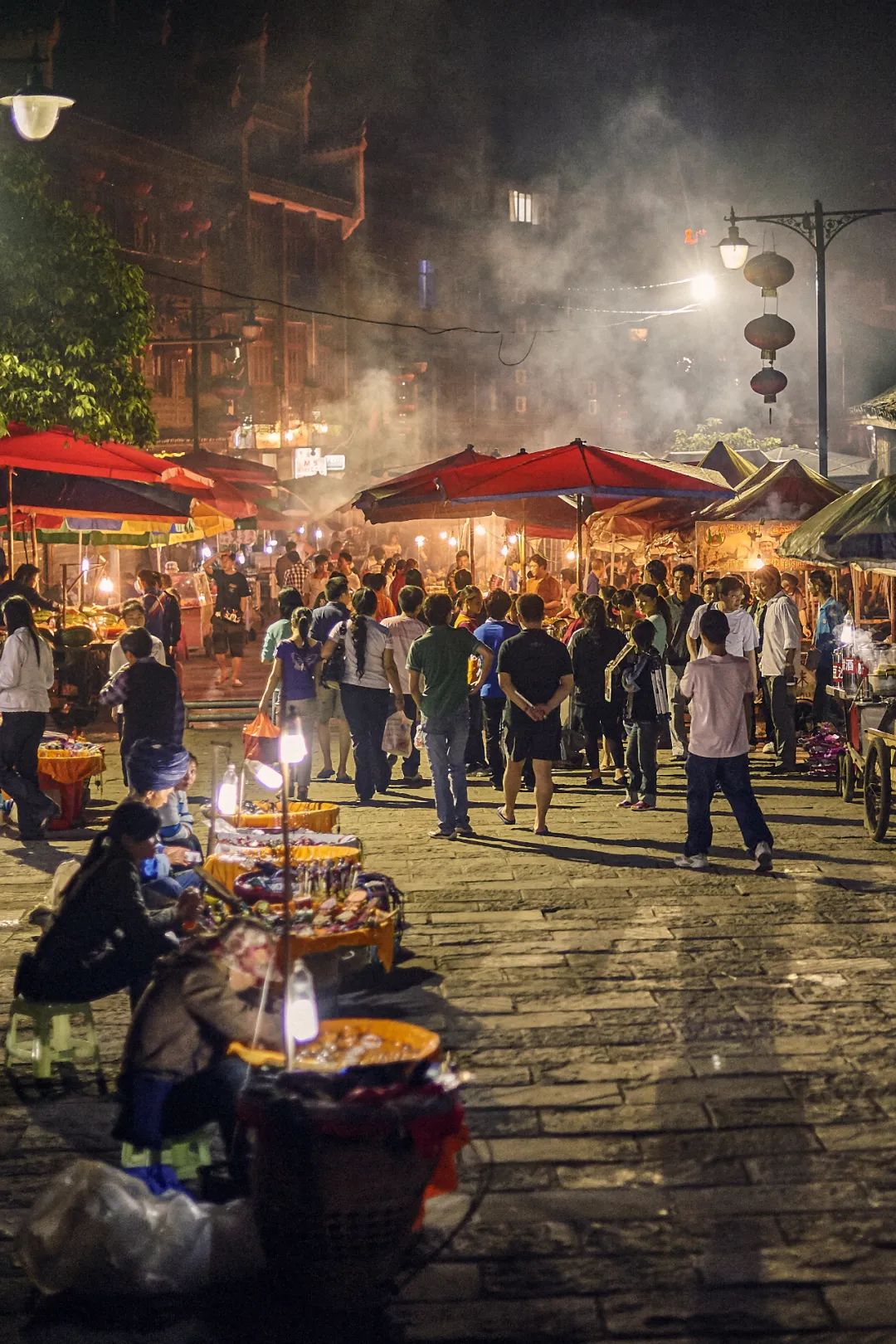 Image related to China's Hottest Late-Night Eats Province: Half the Streets Reek of Crawfish!