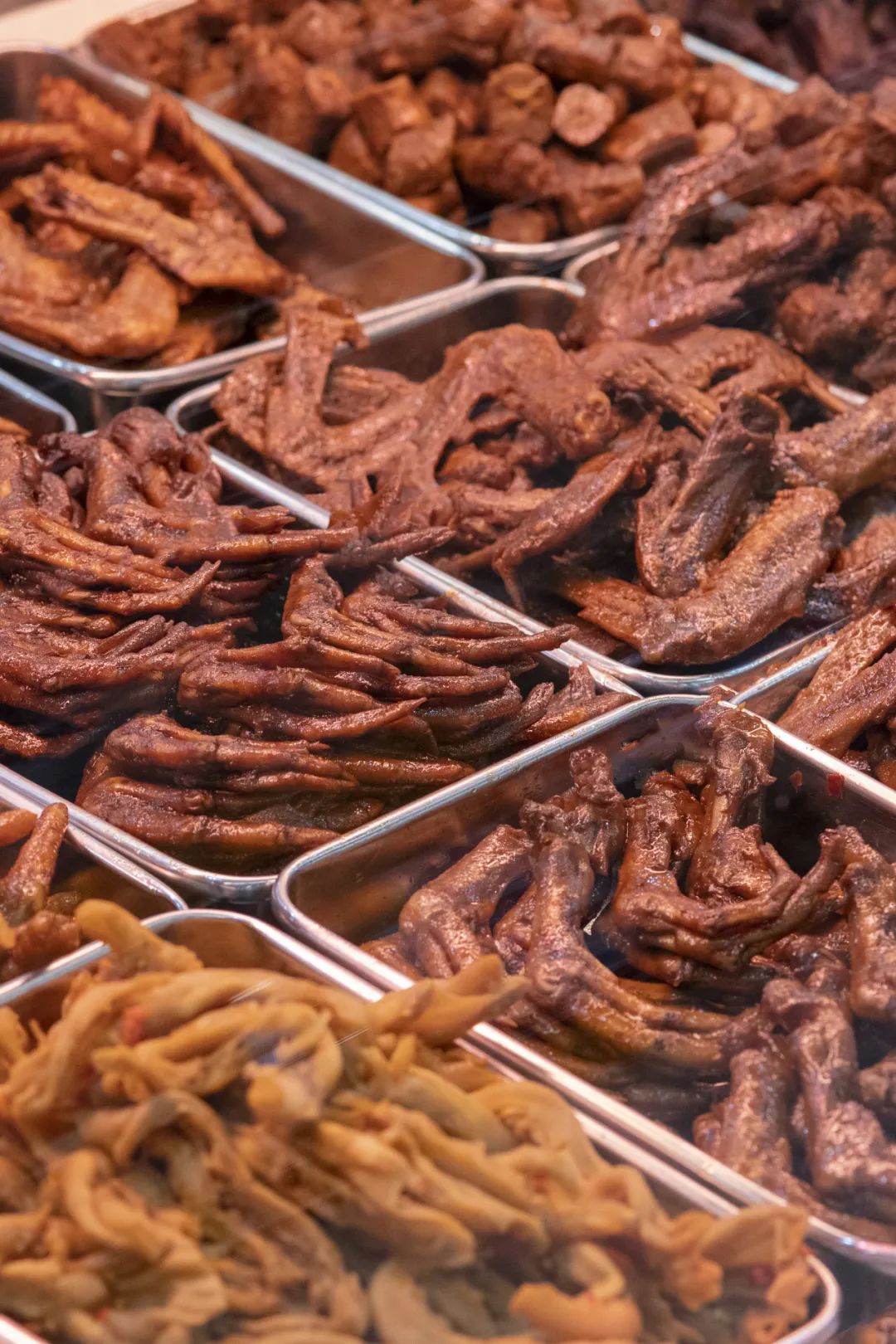 Image related to China's Hottest Late-Night Eats Province: Half the Streets Reek of Crawfish!