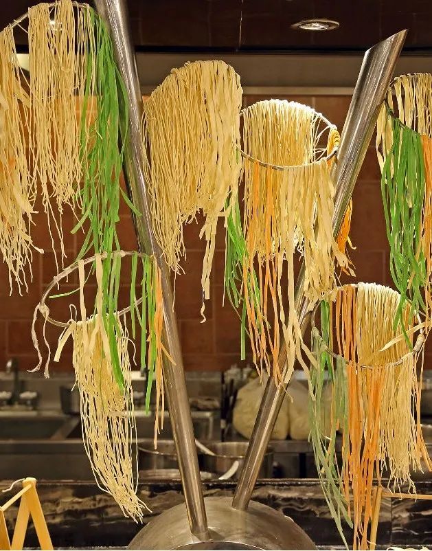 Image related to Why can a single bowl of Xiaomian represent Chongqing?