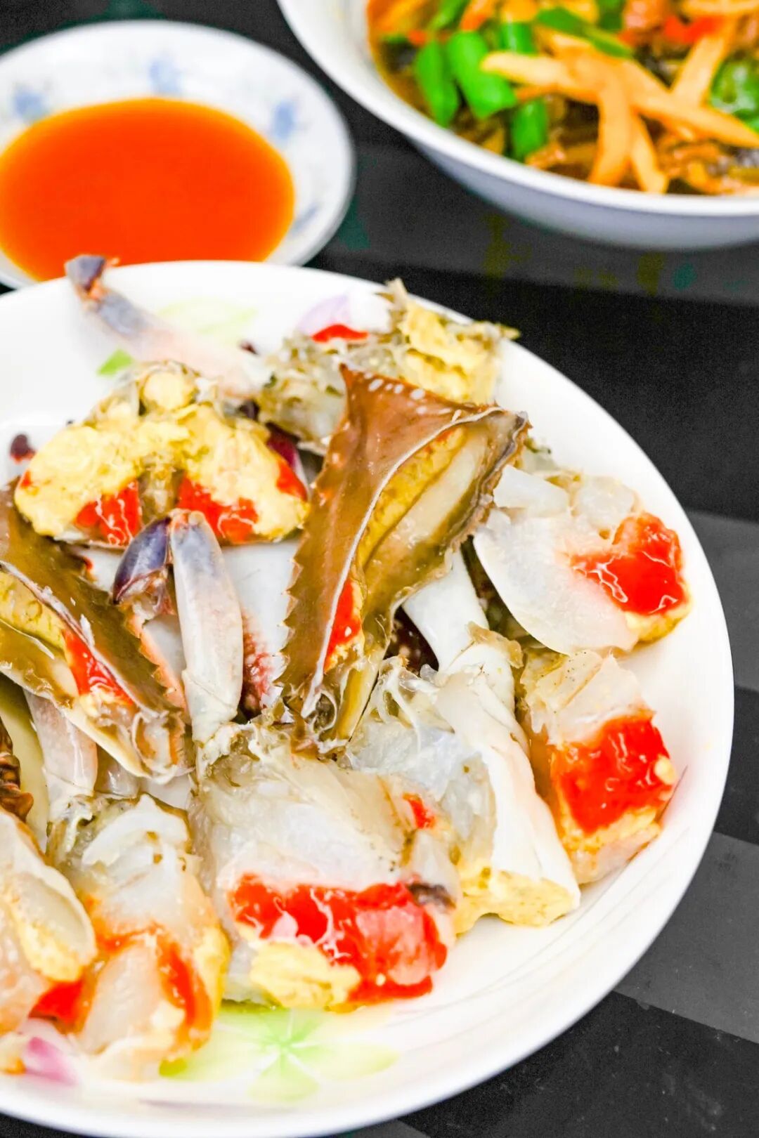 Image related to Discover Jiangsu's Hidden Seafood Paradise: All-You-Can-Eat Clams and Mud Snails from the Tidal Flats!