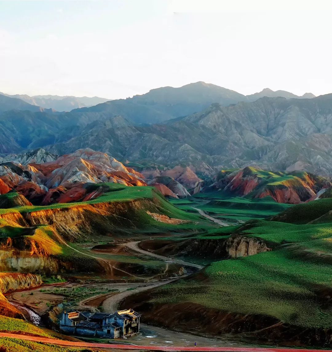Image related to Return to the Dust Puts the Spotlight on This Northwestern Chinese City