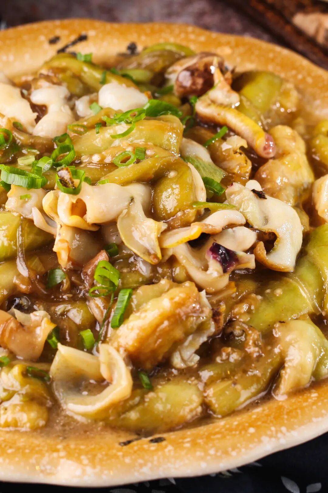 Image related to In This Hidden Seafood Paradise, Everyone Can Eat Their Fill of Clams!