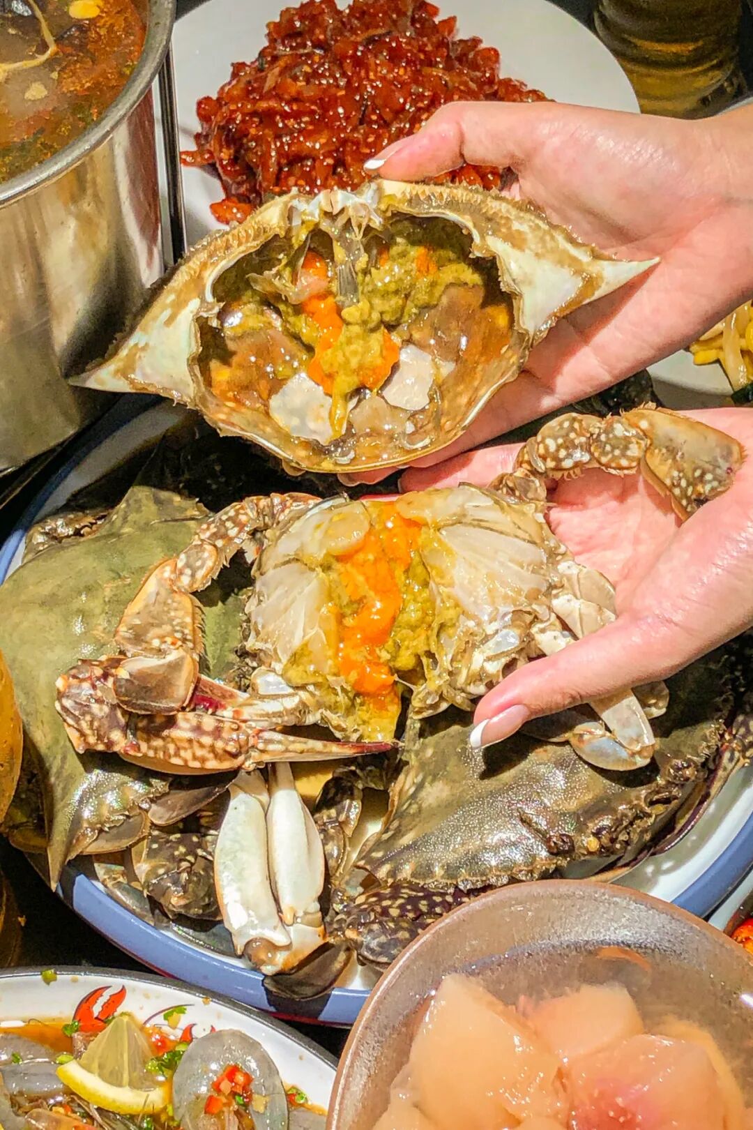 Image related to In This Hidden Seafood Paradise, Everyone Can Eat Their Fill of Clams!