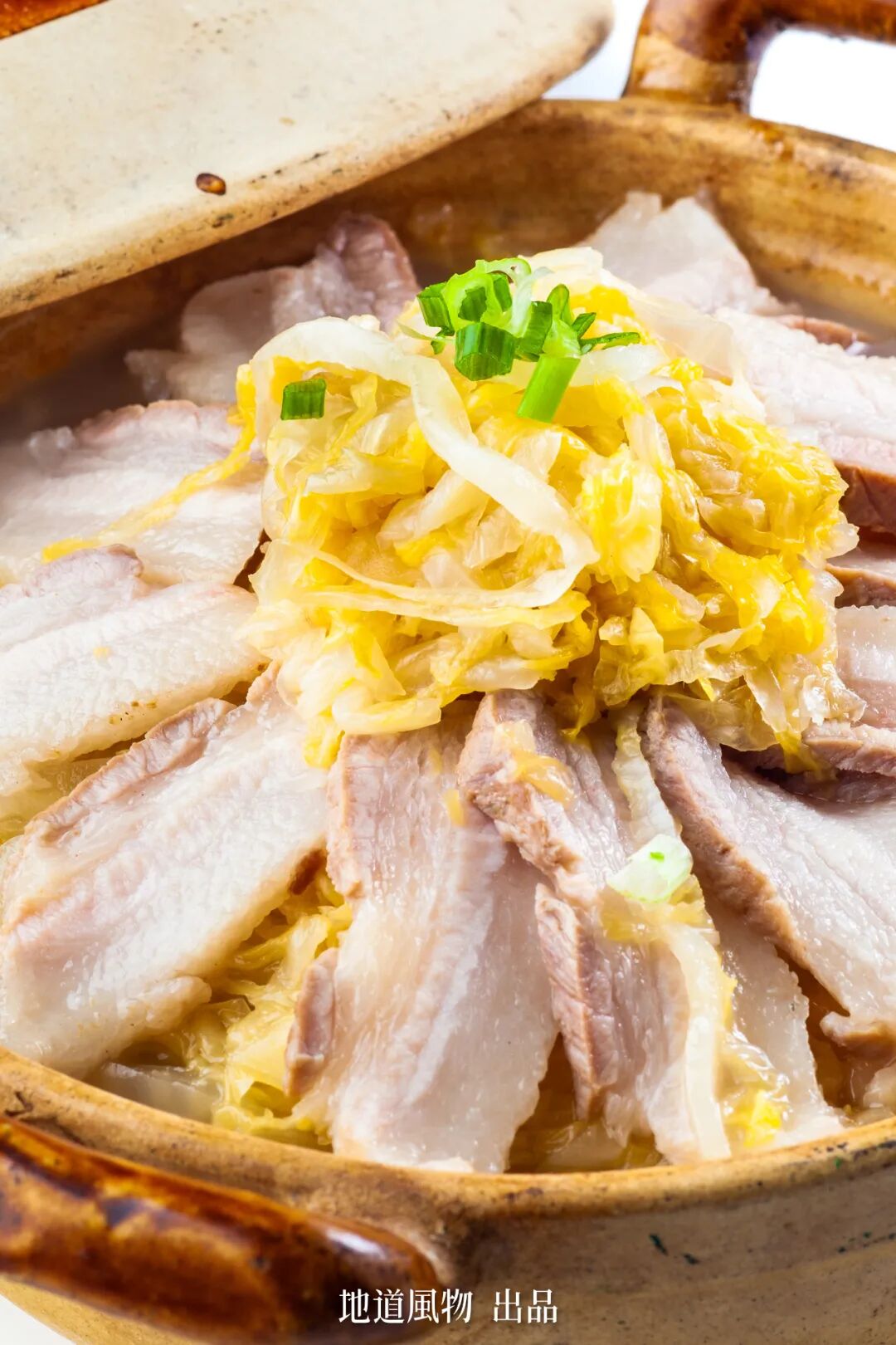 Forget Milk Tea, Feasting on Meat Is the Top Priority for Chinese in Autumn!
