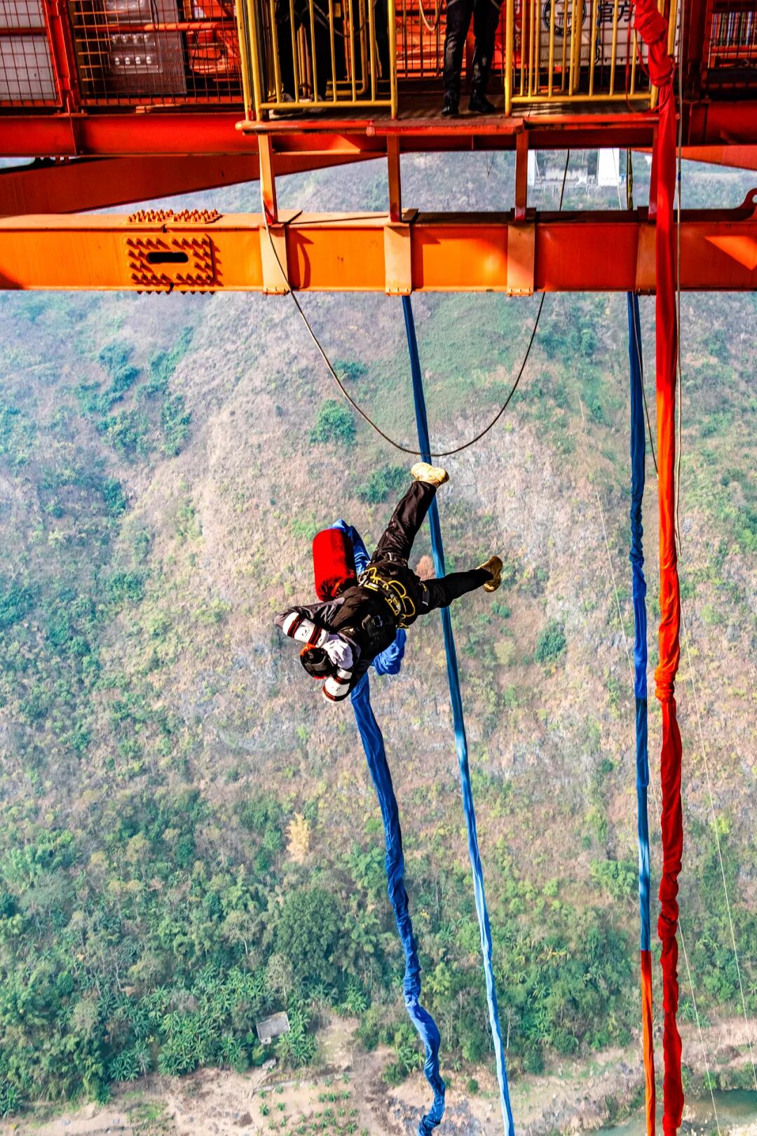 Image related to Embark on a "Fire and Ice" Mountain Adventure: Why Guizhou Reigns as the Ultimate Winter Wonderland