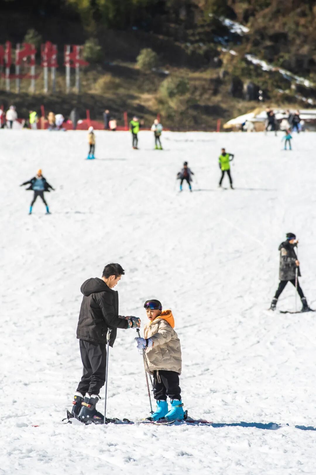 Image related to Embark on a "Fire and Ice" Mountain Adventure: Why Guizhou Reigns as the Ultimate Winter Wonderland