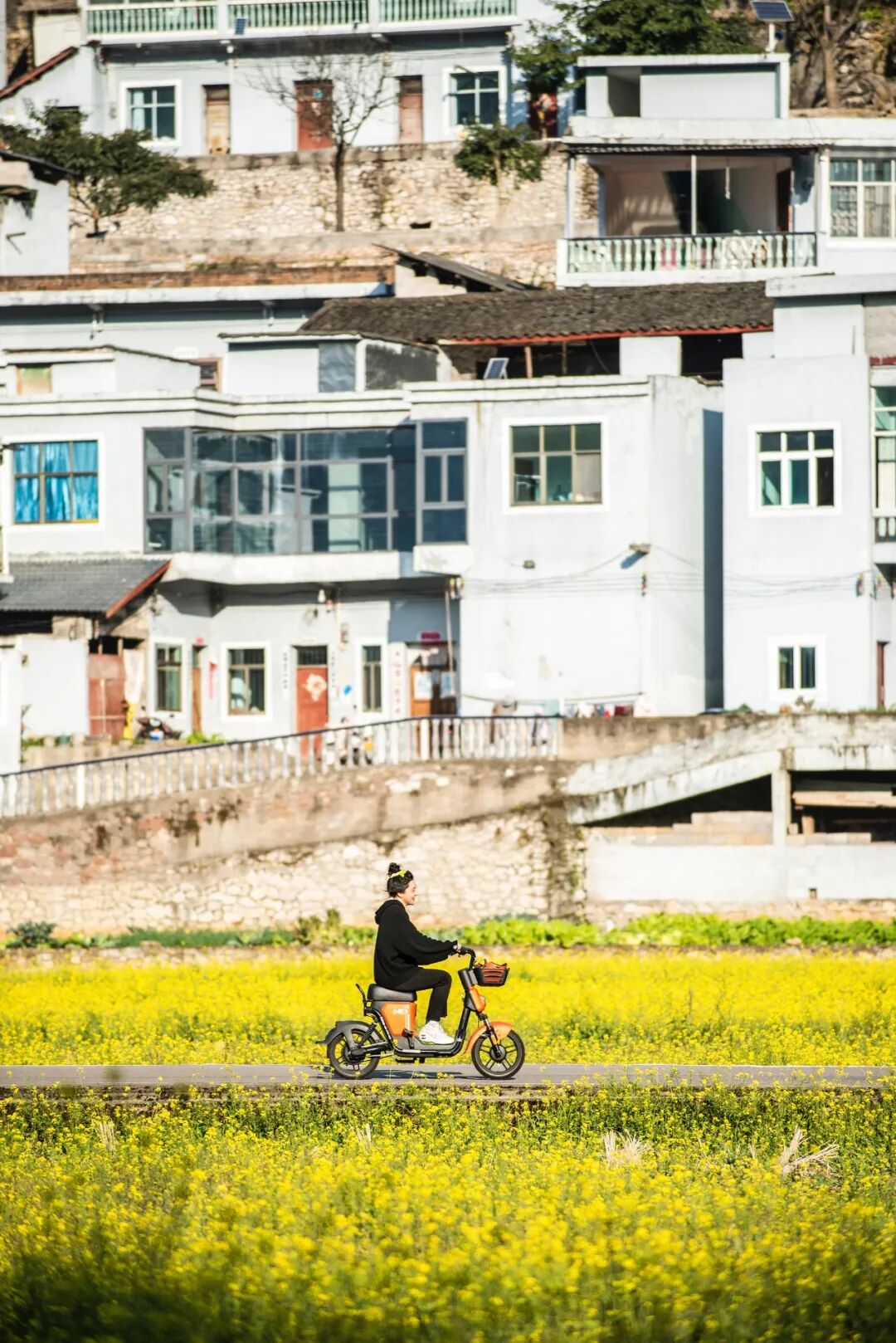 Image related to Embark on a "Fire and Ice" Mountain Adventure: Why Guizhou Reigns as the Ultimate Winter Wonderland