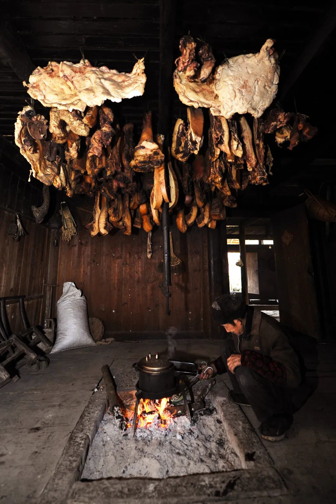Image related to China's Most Adventurous Bacon Province: If It Exists, They Can Cure It!