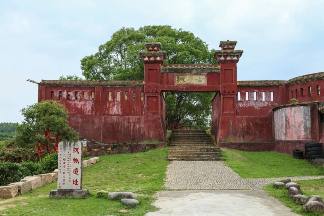 Image related to Fujian: From Sky to Sea, How Far Can It Go?