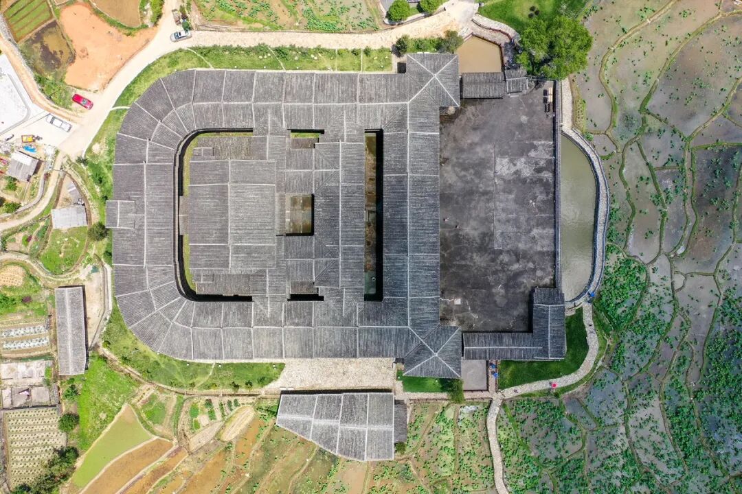 Image related to Fujian: From Sky to Sea, How Far Can It Go?